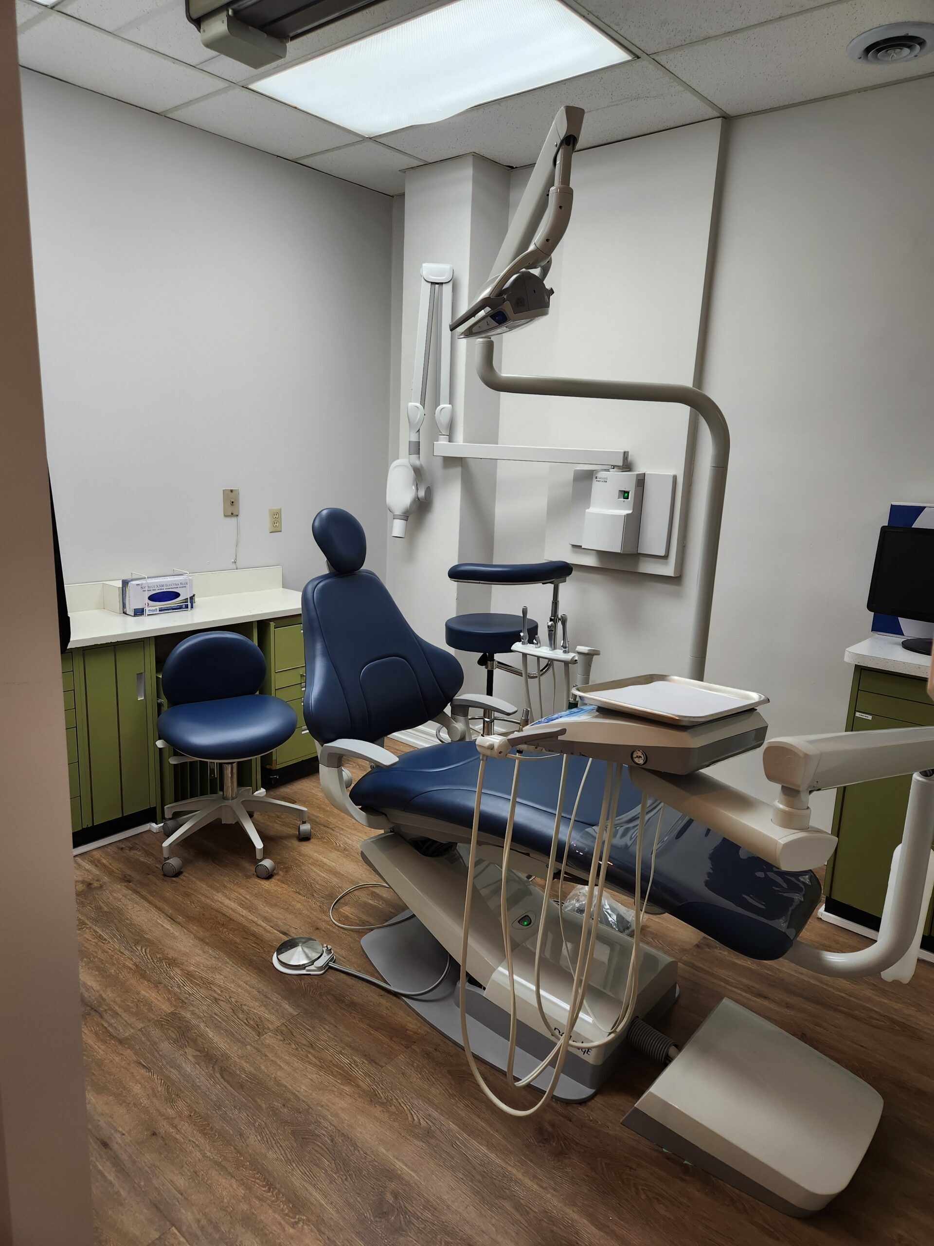 Dental Clinic - Keele Crosstown Dental